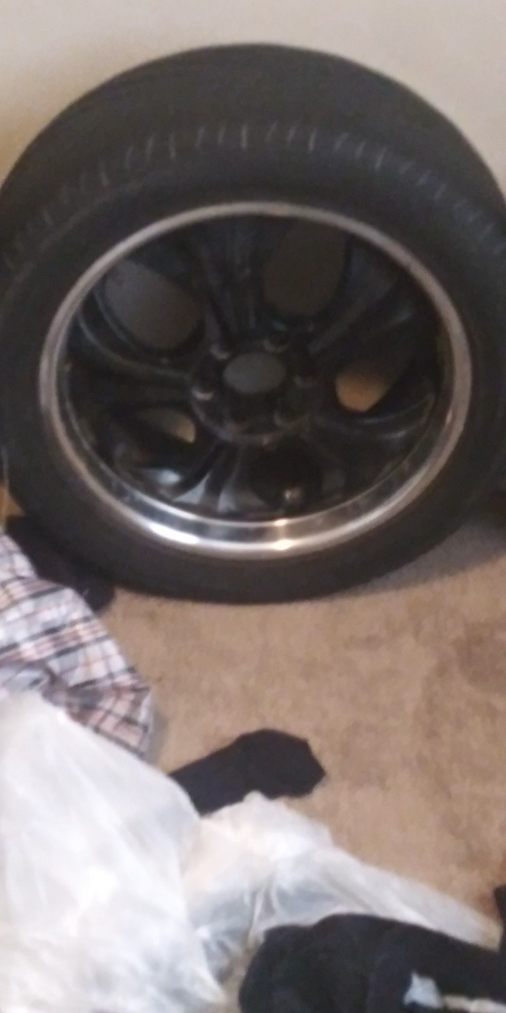 200 going today come get them 20s 6 lug rims tires still good and got a lot of life left in the tires they going go fast