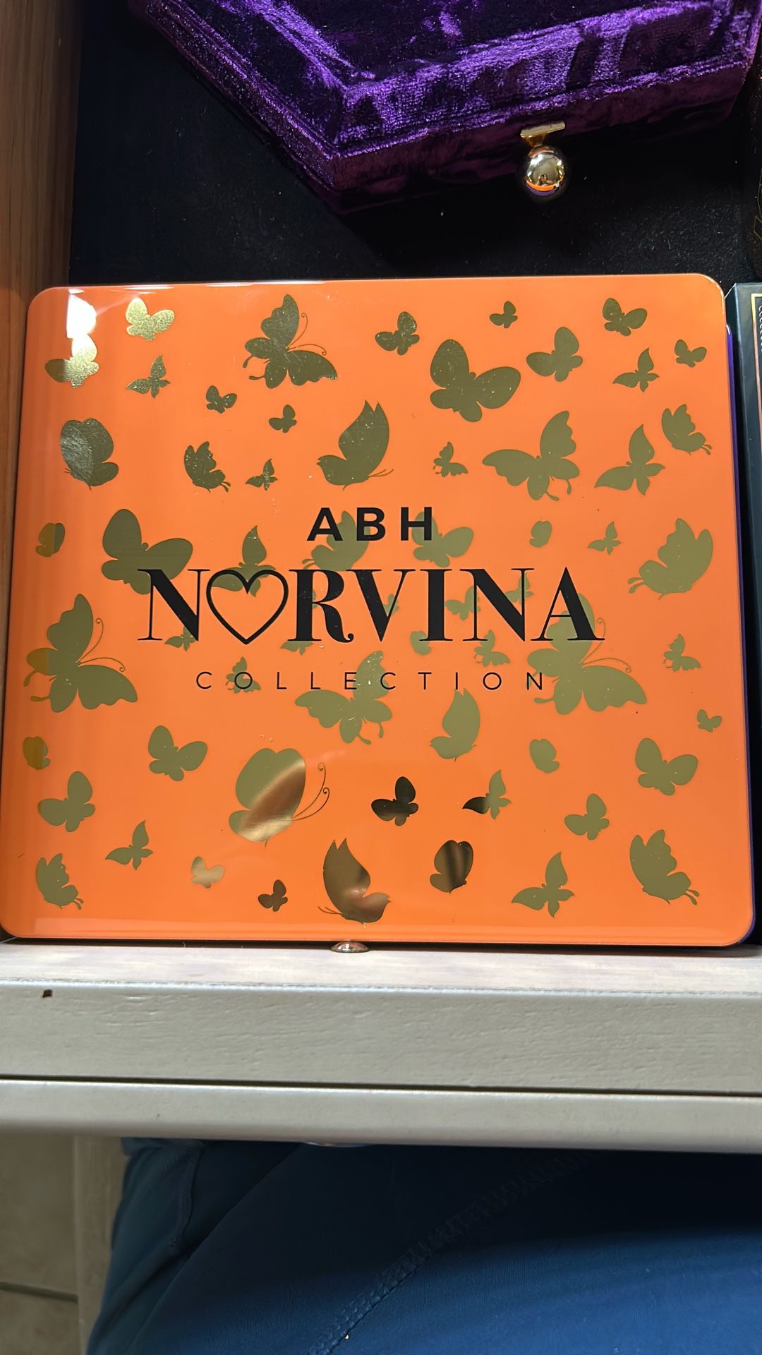 Abh Norvina Collection