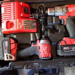 Milwaukee M18 Fuel Impact + Drilll + Charger + 2 0f Xc 5.0 Bateries