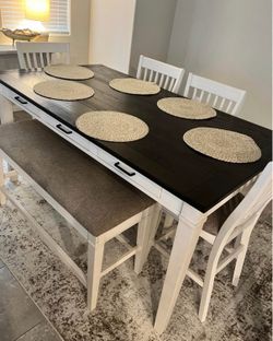 Dining room table and chair