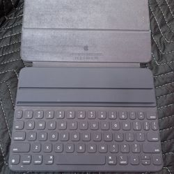 Apple Smart Keyboard for iPad Pro 9.7