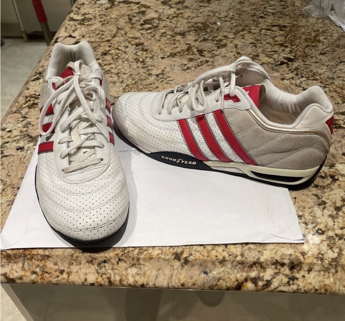 Team Adidas Goodyear Limited Edition Rare White & Red Men’s Racing Shoes Sz 9.5