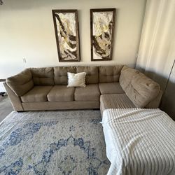 Beige Ashley F. Sectional 🛻Delivery Available 🛻