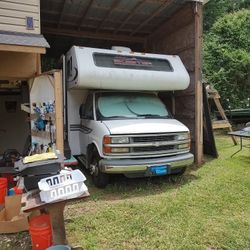 2002 Chevy Winabago Sparit With 454 