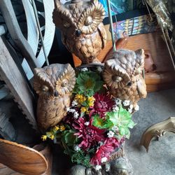 Large Vintage Chalkware Owl Lamp