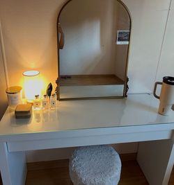 IKEA Malm Vanity Table