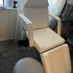 Make up chair