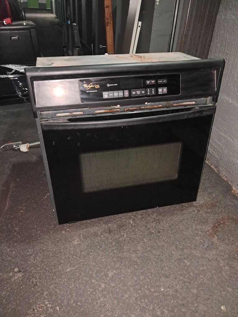 Whirlpool Wall Oven