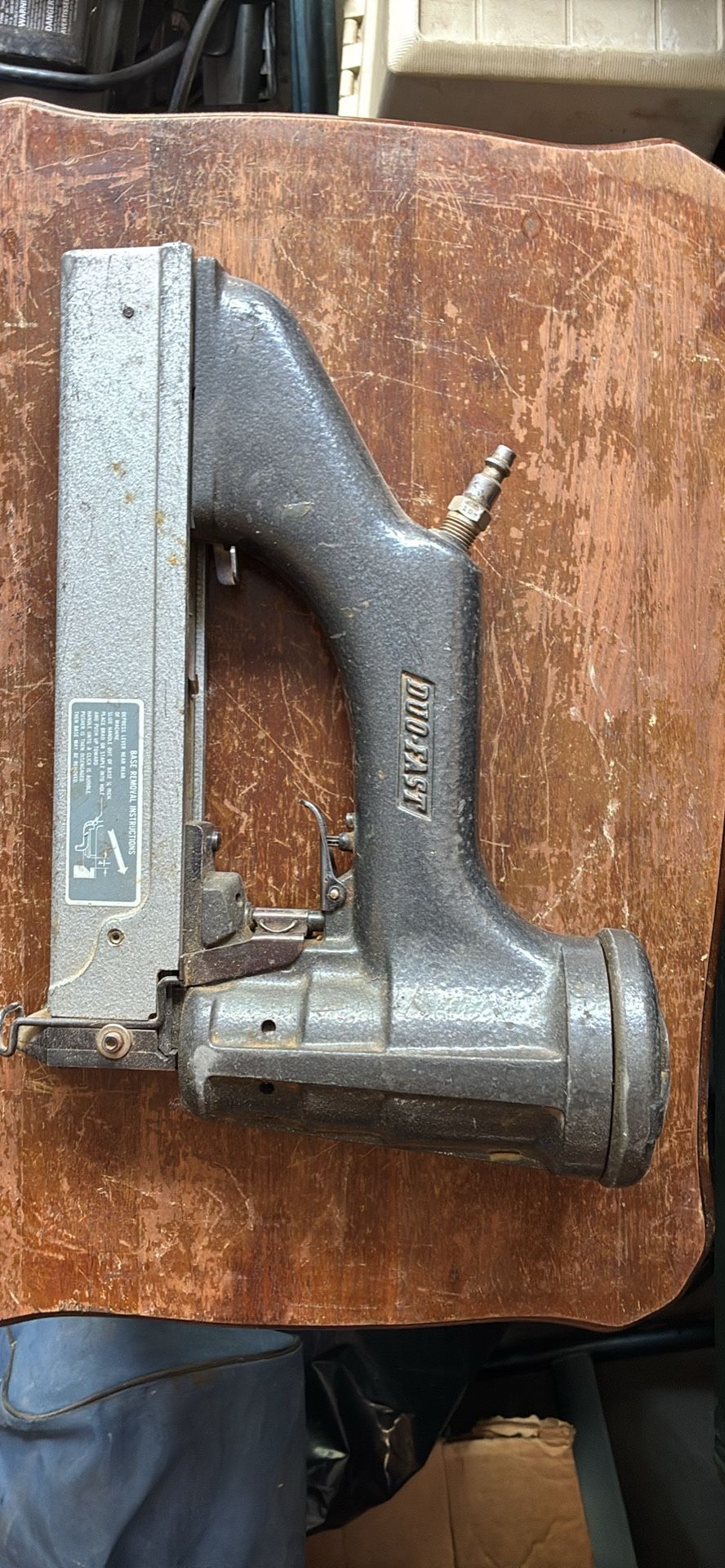 Duo Fast Model B60-B Brad Nail Gun