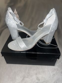 Women's Chunky Block Heels Open Toe Ankle Strap 3.5 Inch Heeled Sandals 