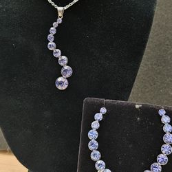 Journey Pendant W/ Earrings 