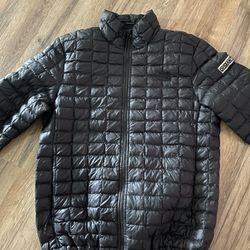 Black North face Skinny Puffer Jacket L