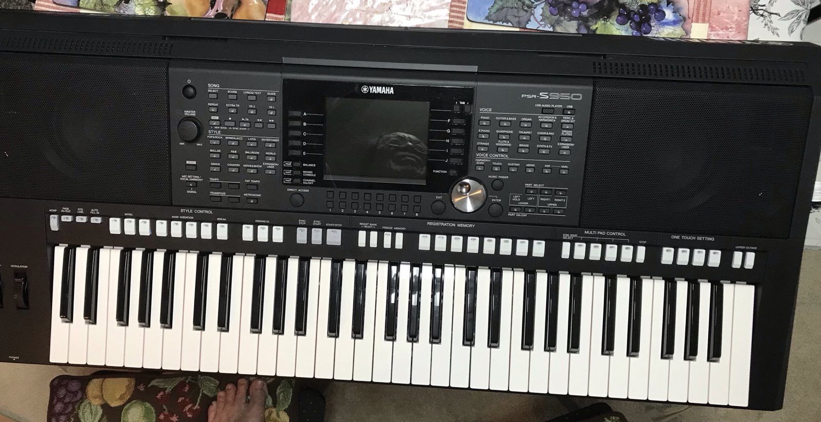 Yamaha PSR-S950 Digital Keyboard  