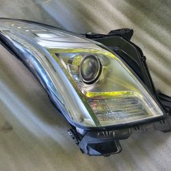 2013 TO 2017 CADILLAC XTS HEADLIGHT 