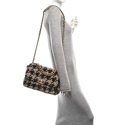 CC tweed - closet cleaned up