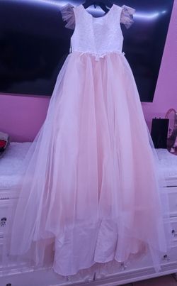 Vestidos para niña esta nuevo size 6