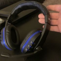 LVLUP Pro Gaming Headset with Foldable Mic - PS4, PS4 Pro, Xbox One & PC - NEW!