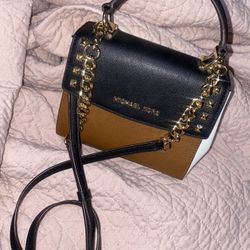 MICHAEL KORS SMALL BAG 