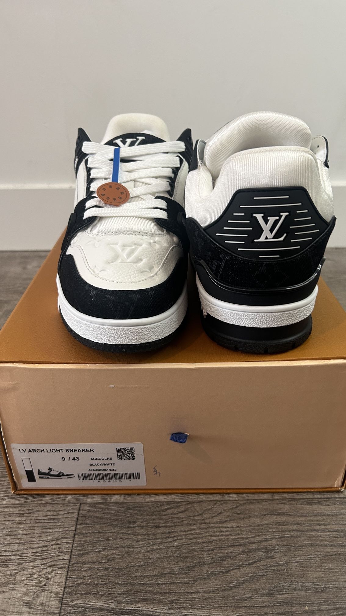 LV Trainer Sneaker