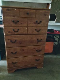 Dresser