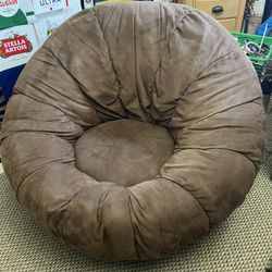 Round Swivel Seat  