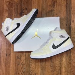 AIR JORDAN 1 MID (Coconut Milk )[ 8 Men’s / 9.5 Women’s]