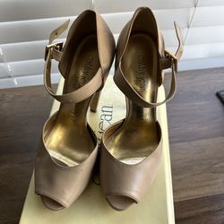 Women’s Kathy Jean Light Brown Heel, Size 9