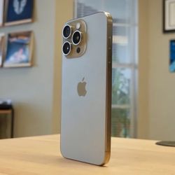 iPhone 15 Pro Natural, Unlocked