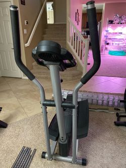 Pro form Cardio Cross Trainer Hiit fit elliptical