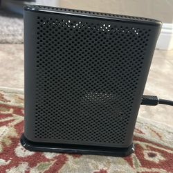Motorola Docsis 3.1 Cable Modem 