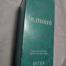 Le Moiré Perfume