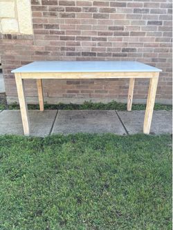 Dinning Table