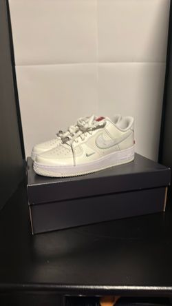 Nike Air Force 1 , Men’s Size 9.5