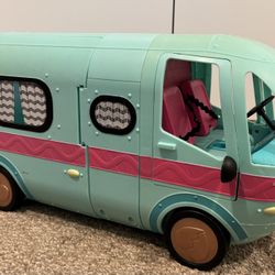 LOL Doll Camper