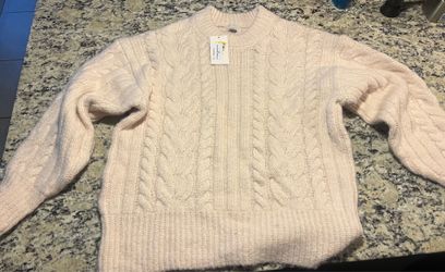Womens Size Medium Sweater