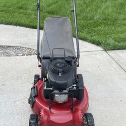 TORO Recycle Lawnmower 