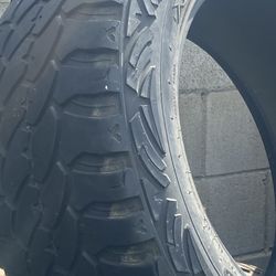 Tires 35 X12.50 R20