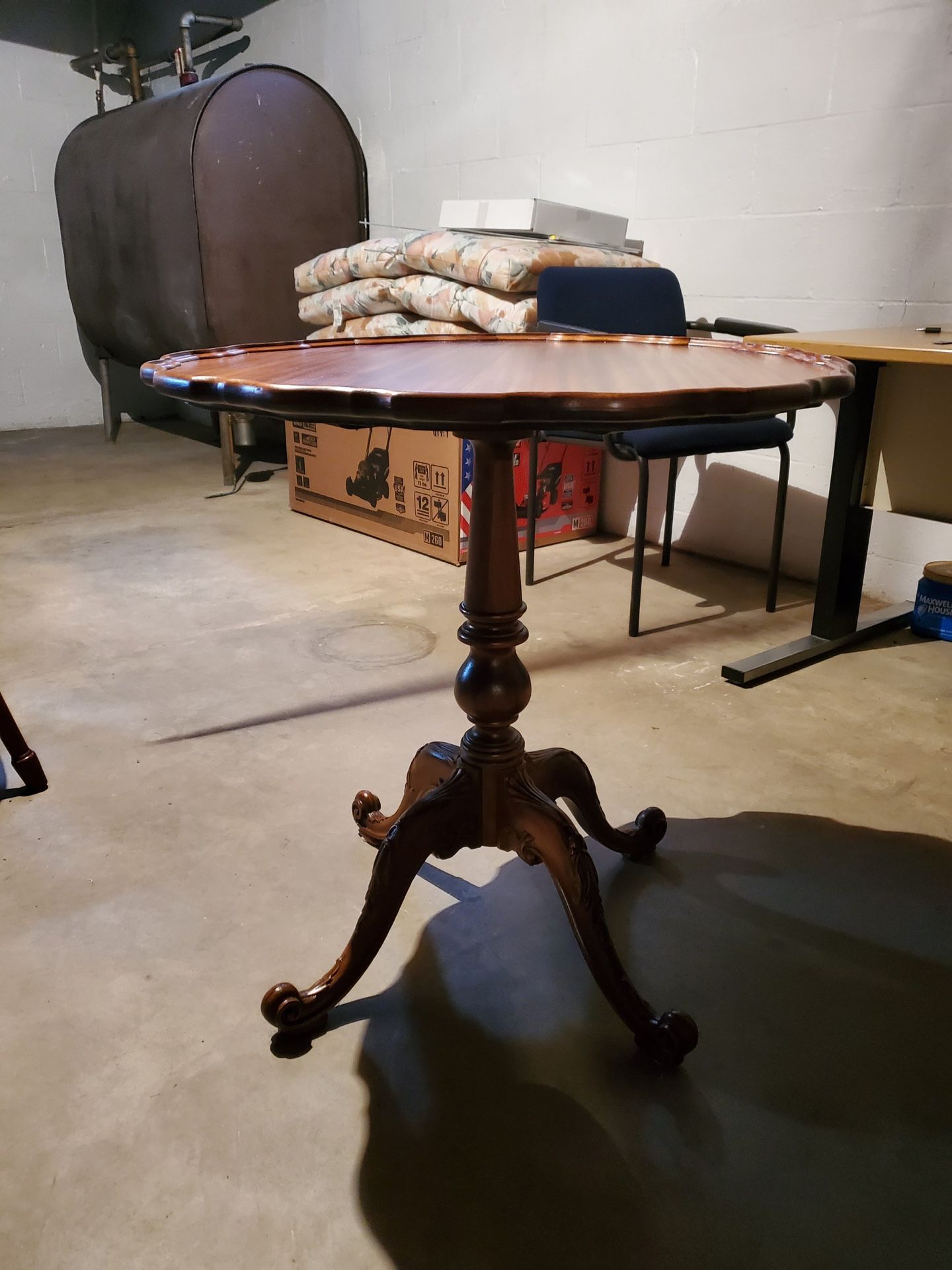 Antique Round Table