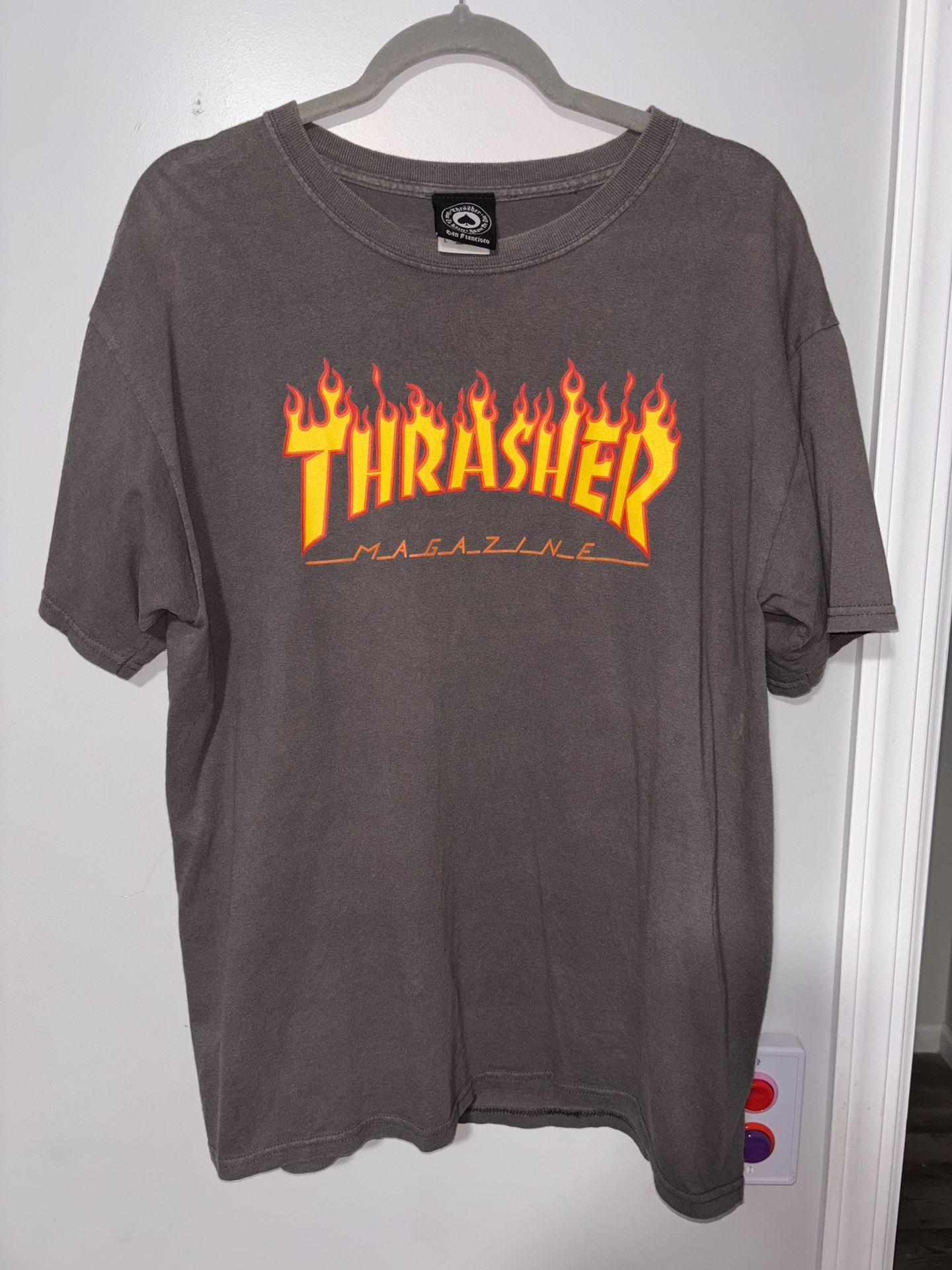 Rare Vintage Thrasher Magazine T-Shirt Men’s Large Gray Flames Classic Graphic