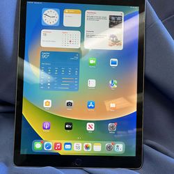 Apple iPad Pro (12.9") 32GB Space Gray Wi-Fi ML0F2LL/A. OS version 16.7.14