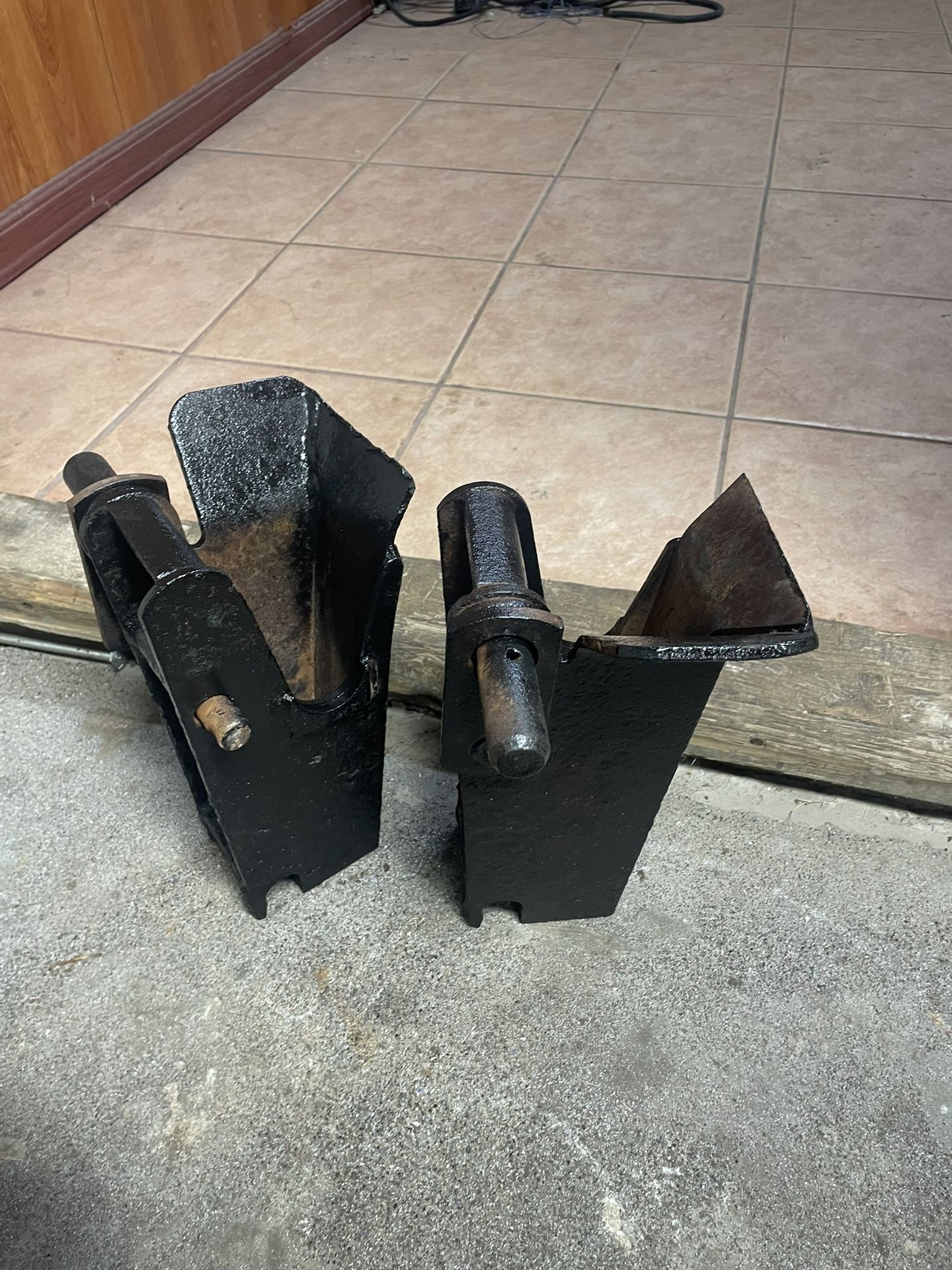 Western Plow Pockets