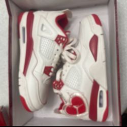 Jordan 4 Valentine 