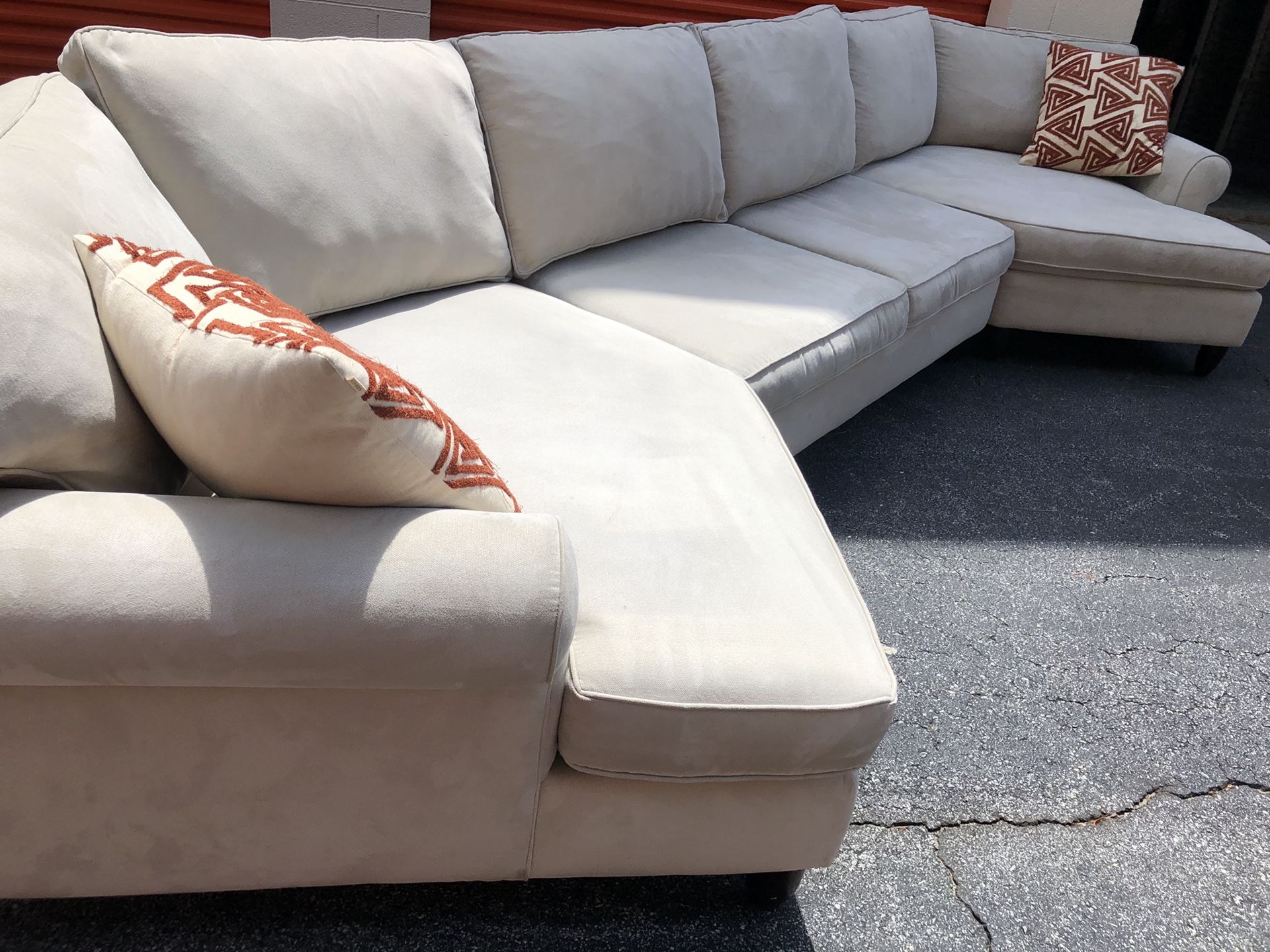 Havertys Amalfi Sofa Reviews Baci Living Room