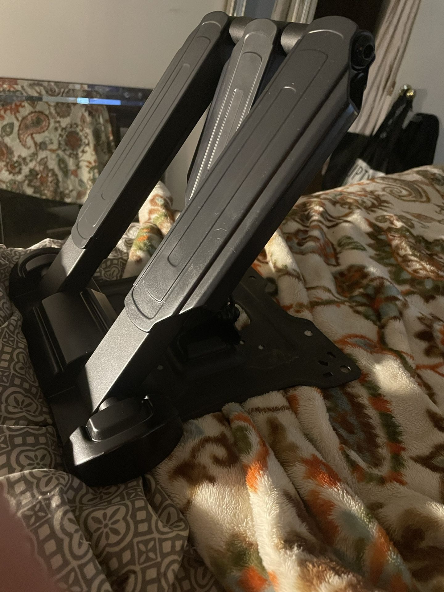 Flatscreen Tv Mount