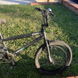 Hyper Bike Co Spinner