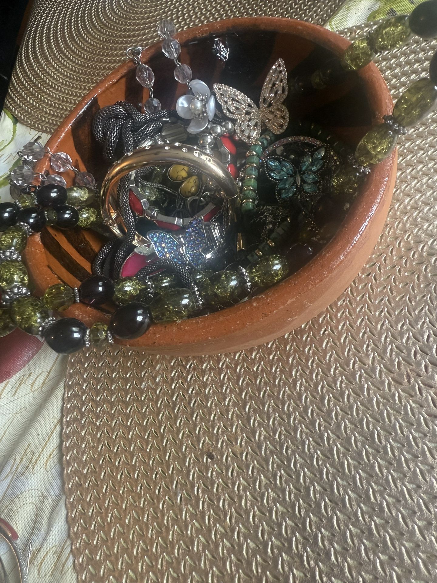 Mystery Jewelry Jard