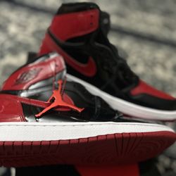 Air Jordan 1 Retro Black Red Size 9.5