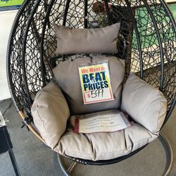 Swinging Egg Seat $499😍✨