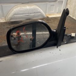 2004-2006 Scion Xb Driver Side Mirror