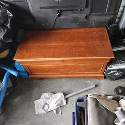 Cedar Hope Chest